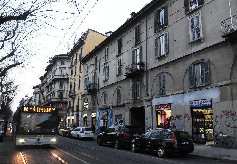 Viale Montello 6, sgomberato il «fortino» dei Cosco a Milano