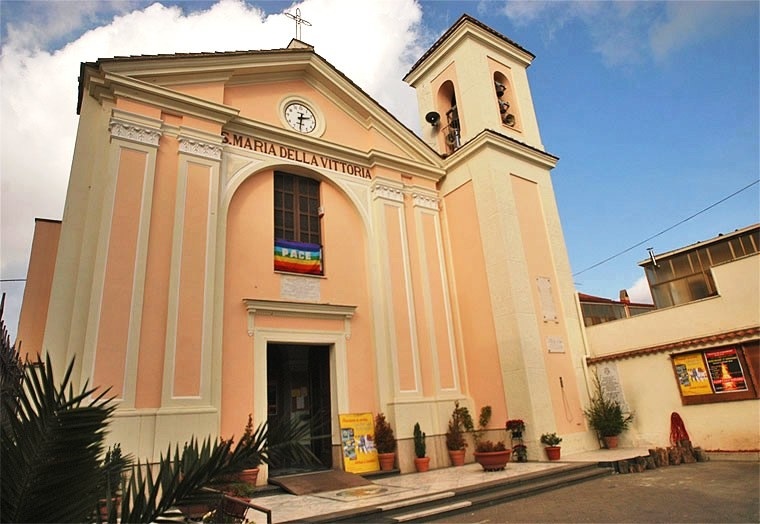 Don Stefano Giaquinto, un prete contro l’illegalita’