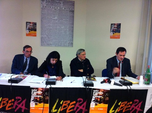 A Latina per abbracciare tutti i familiari delle vittime delle mafie