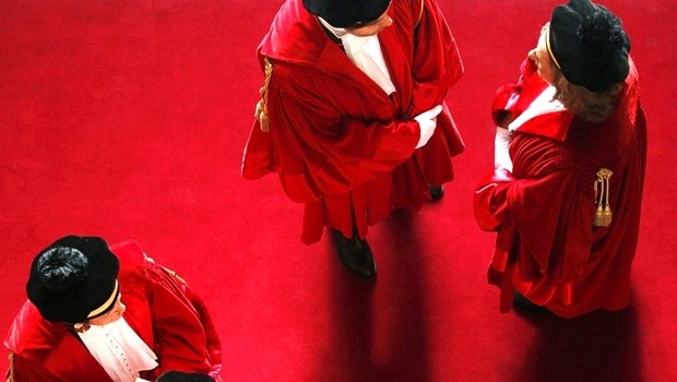 Il problema della giustizia non si risolve modificando le regole del processo