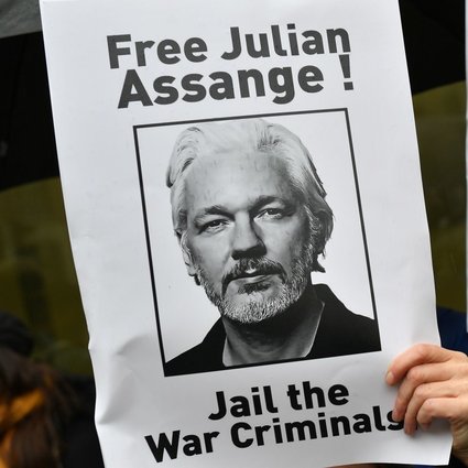 No al processo a Julian Assange, Articolo 21 raccoglie le firme per l’appello agli Usa