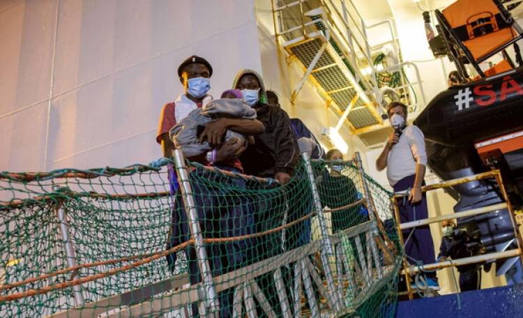 Gli sbarchi selettivi e l’assenza della giurisdizione