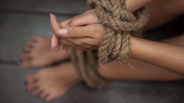 Videomessaggio del Santo Padre per la 9ª Giornata mondiale di preghiera contro la tratta di persone 