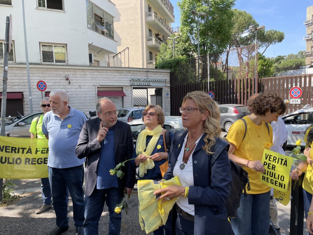 Caso Regeni: il Gup di Roma chiede alla Consulta di pronunciarsi sull’assenza degli imputati