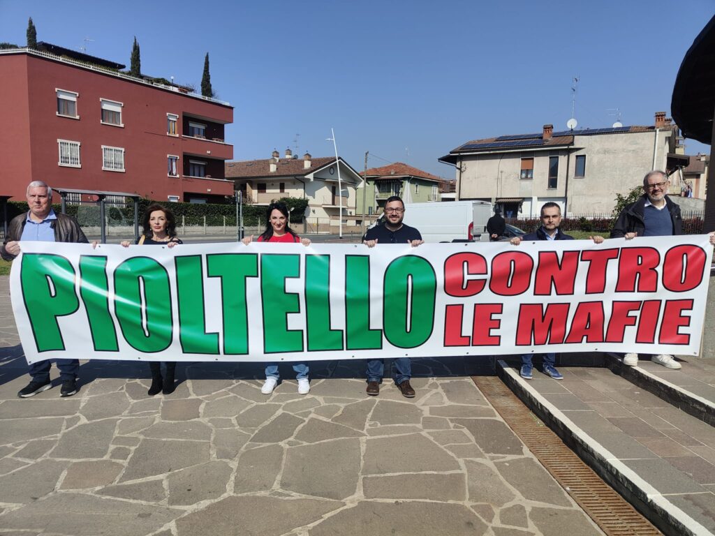 Blitz a Pioltello (MI), sequestrati coca e soldi in odore di ‘ndrangheta