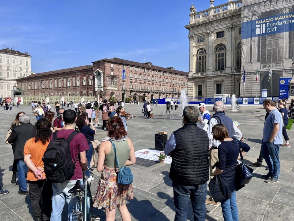 Torino, la lapide di Goffredo Varaglia luogo per “speakers’ corner”