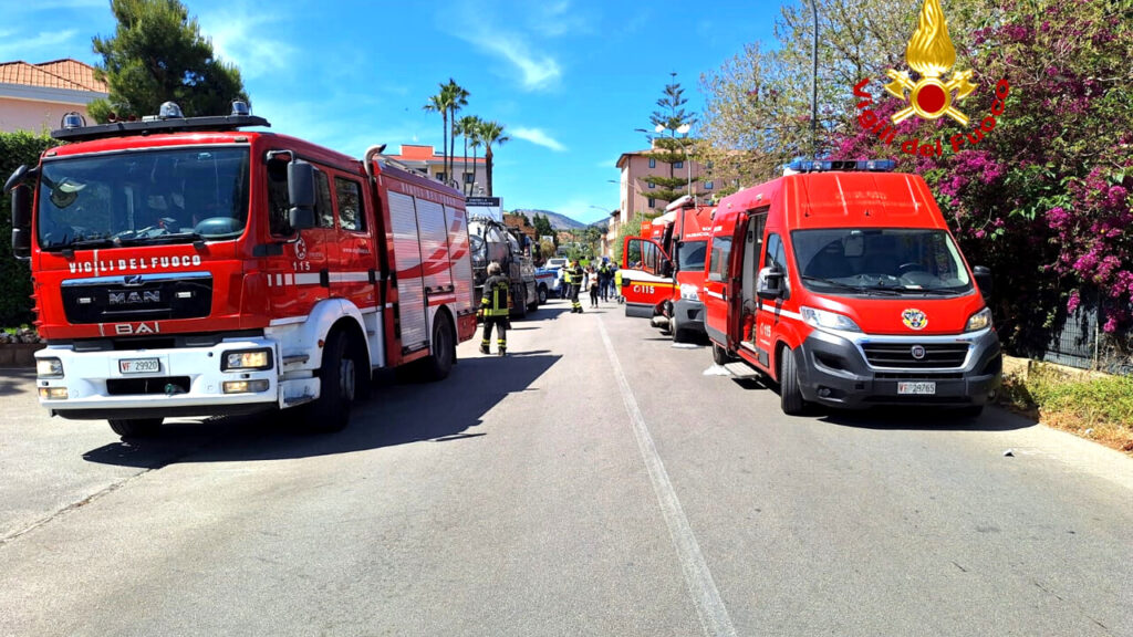 Il dramma sul lavoro di Casteldaccia (PA). Morti bianche? No, sono vite sporcate, calpestate