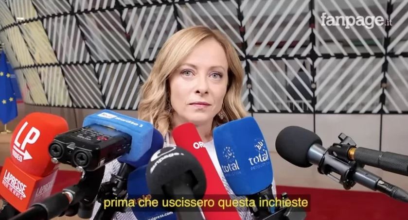 Meloni grida al regime contro Fanpage, sarà il caso di ricordarle l’assalto in Rai e certe querele