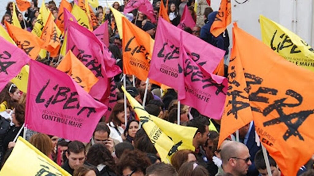 Contro le mafie suoniamo la sveglia