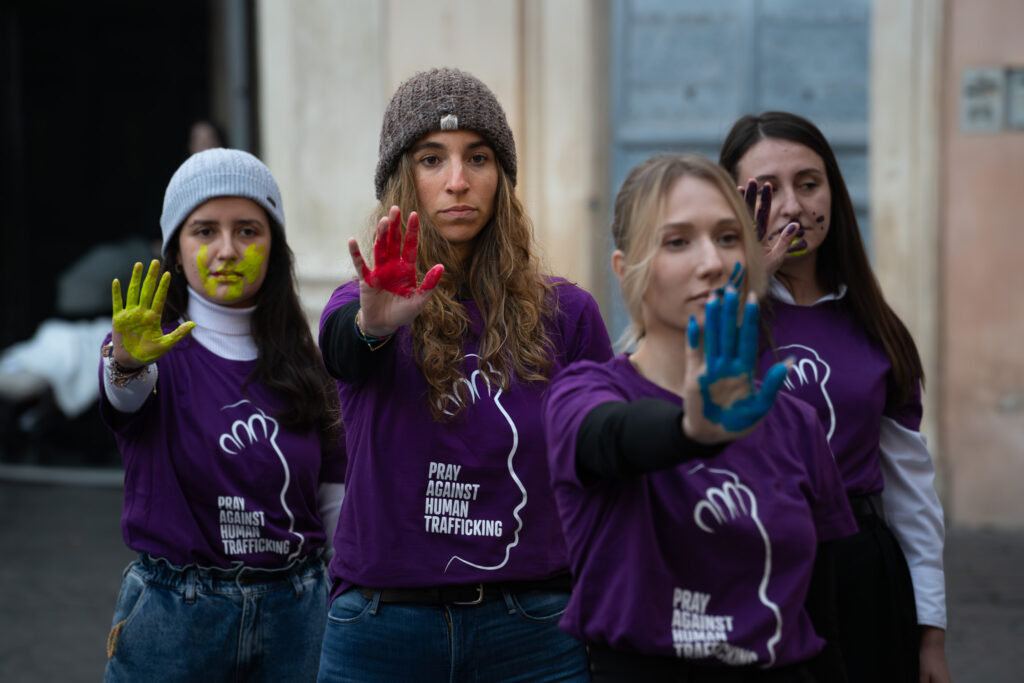 8 marzo 2025. Una nuova chiamata all’azione contro la tratta di persone