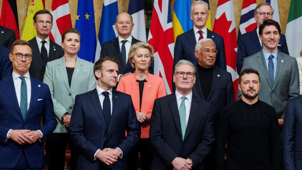 ‘Volenterosi’ a rischio bancarotta e Ue bluffano col riarmo