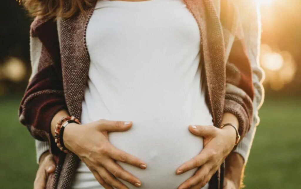 Nelle pance degli adolescenti