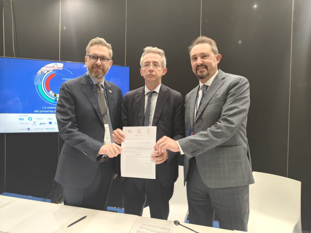 Legalità e Sicurezza: sottoscritto a Bologna il Protocollo d’Intesa tra Avviso Pubblico, ANCI e FISU