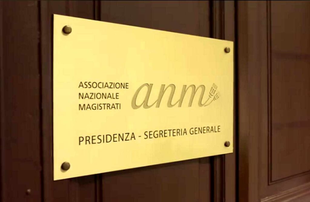 Anm: “Riforma altera assetto poteri e non migliora giustizia”