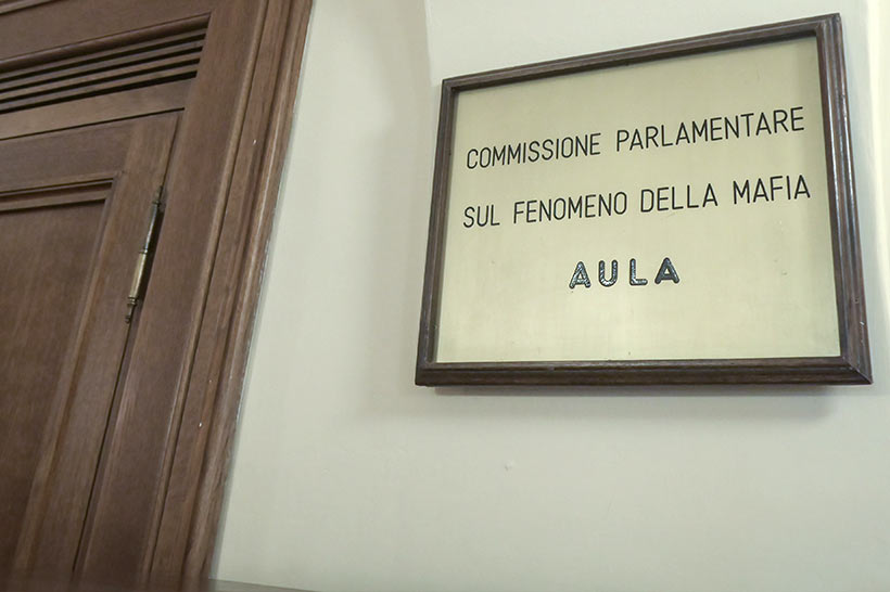 Via D’Amelio: lo ‘spazza-neve’ Caselli torna in Antimafia e finisce il lavoro