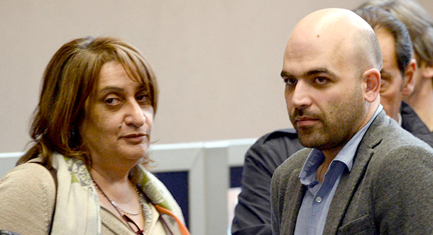 Odissea nello strazio: ennesimo rinvio per Capacchione e Saviano