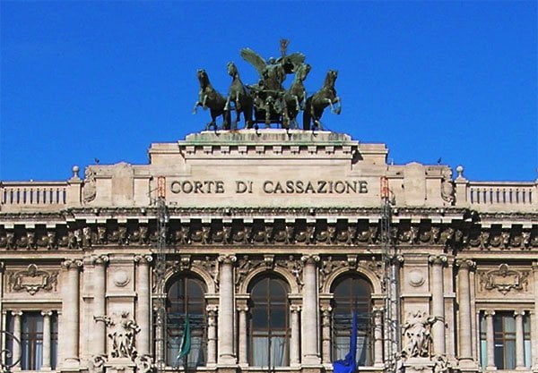 La Cassazione ordina al governo di pagare i negri