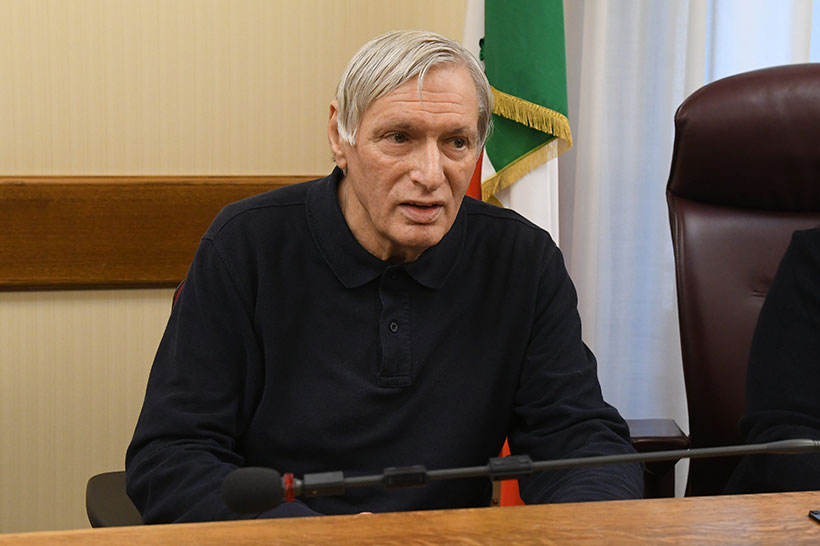 Donne in fuga dalla mafia, l’audizione di don Luigi Ciotti in Commissione Antimafia