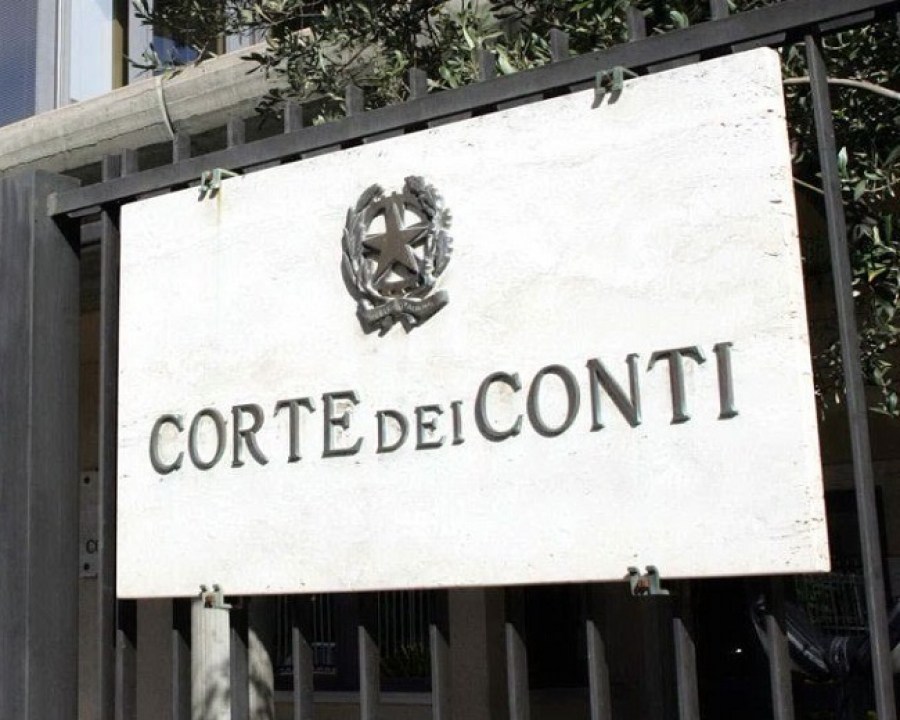 Ponte, Anm: “Solidarietà a colleghi Corte Conti, delegittimazione dannosa”