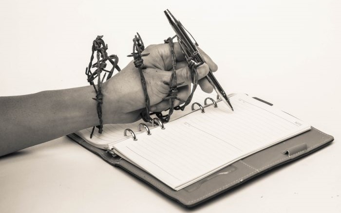 Stranieri in patria. Fare giornalismo oggi