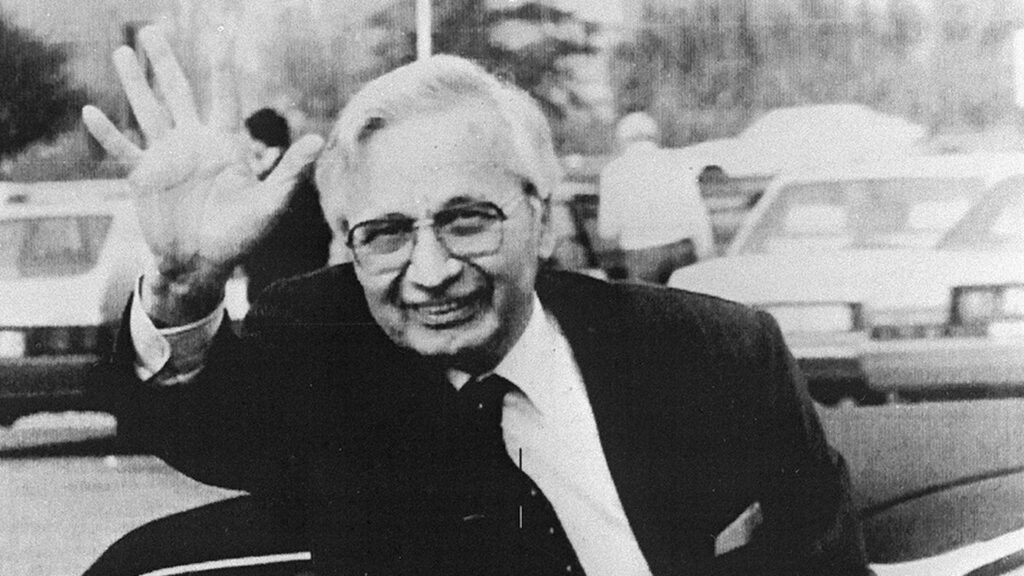 Durante lo scandalo P2, dicono i file dell’Fbi, Licio Gelli telefonava al segretario di Stato Usa