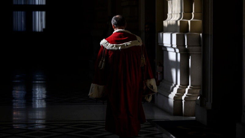 Ma il Governo non può controllare la Giustizia