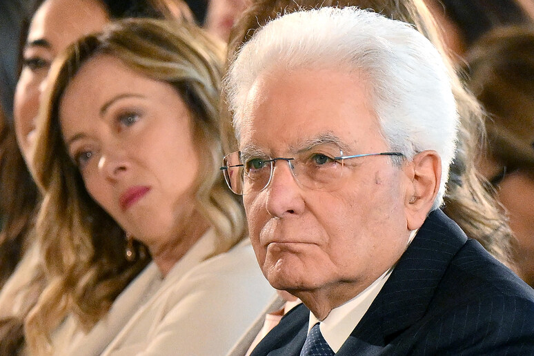 A che serve cambiare ora la legge elettorale? Meloni e i suoi all’assalto di Costituzione e Mattarella