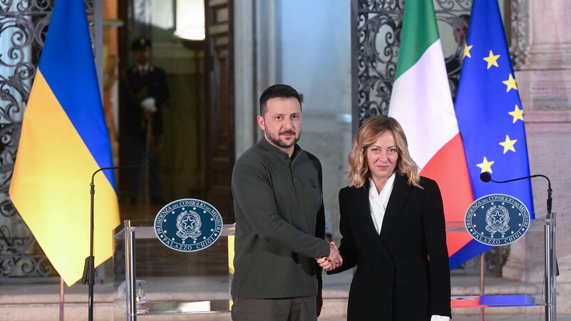 Ucraina: guerra aerea e il giallo degli aiuti militari italiani