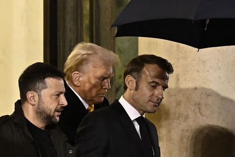 Trump feroce con Zelensky: «Dittatore e pessimo comico»