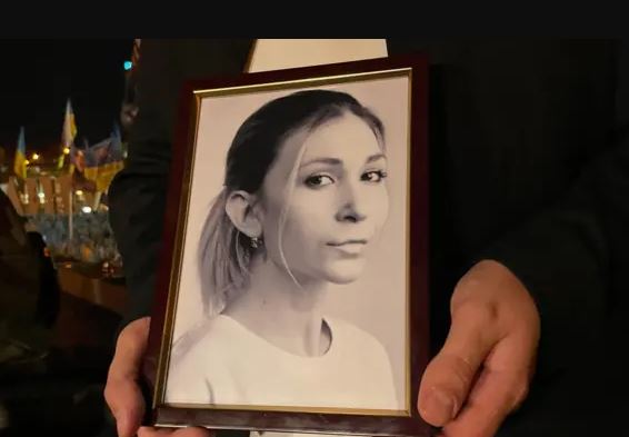 Ucraina, il corpo della giornalista Viktoriia Roshchyna restituito dai russi con segni di tortura