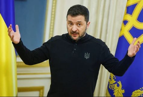 Corruzione a Kiev: Trump, ‘Ue tre scimmiette’ e marziani a Roma